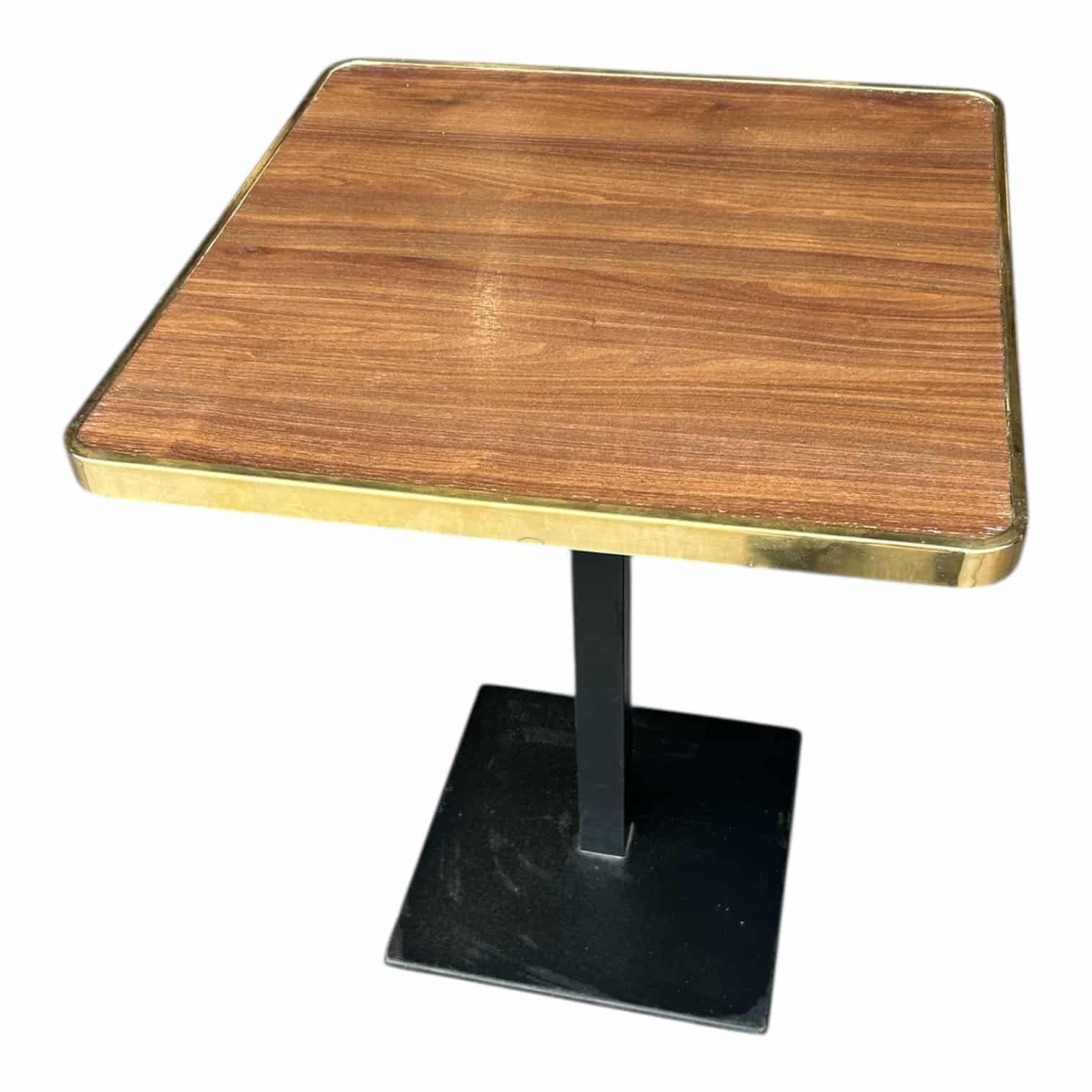 image00137 Table de restauration 60x60 d'occasion vue de face
